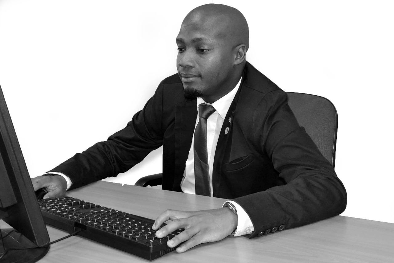 African business, business, working — Find Your Groove: Karaoke Reporting Part-Time Jobs Near You