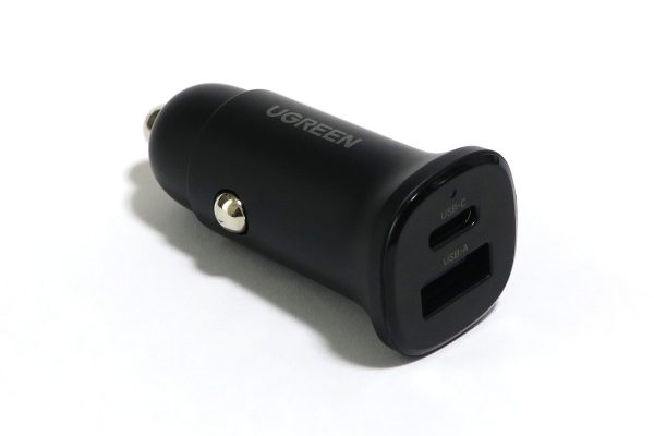 Ugreen travel gadgets: 5 Worthy Additions for Long Flights